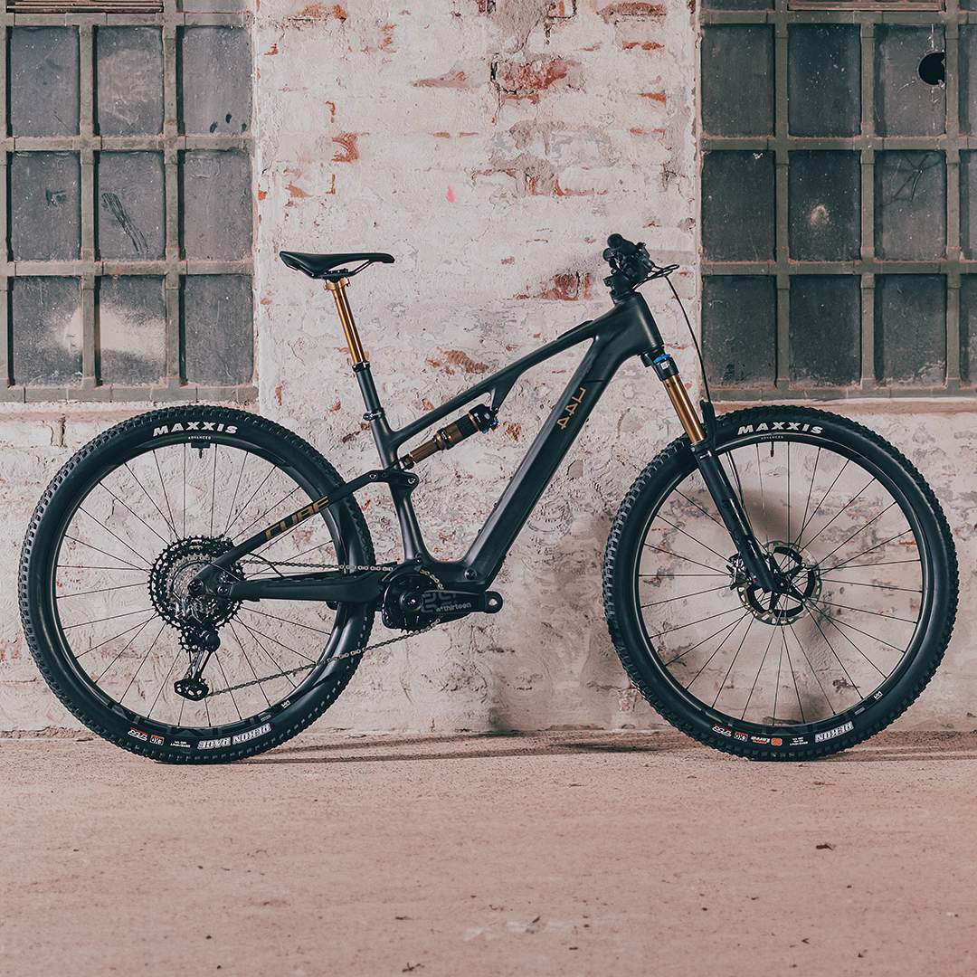 CUBE AMS HYBRID ONE44 C:68X SLT 400X 29 CARBON/GOLDDUST - Image 22