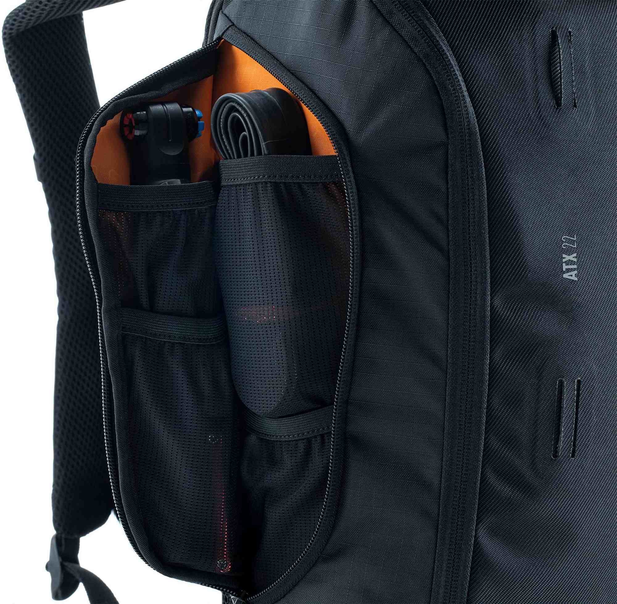 CUBE Backpack Atx 22 Black - Image 5