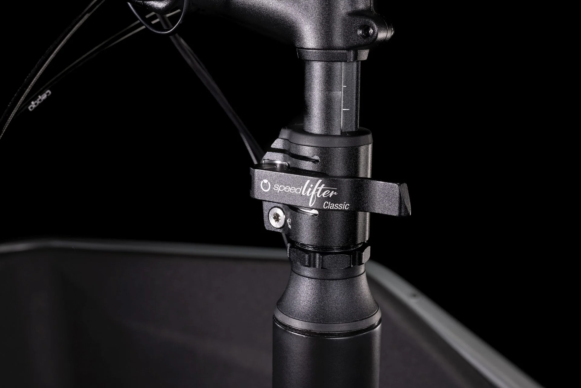 CUBE CARGO HYBRID 500 FLASHGREY/BLACK - Image 2