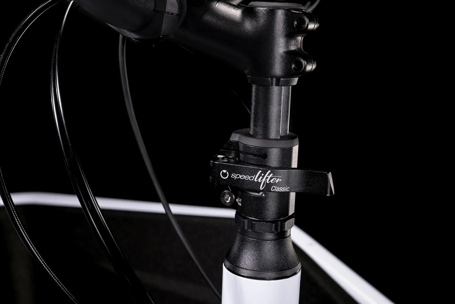 CUBE CARGO HYBRID 500 FLASHWHITE/BLACK - Image 2