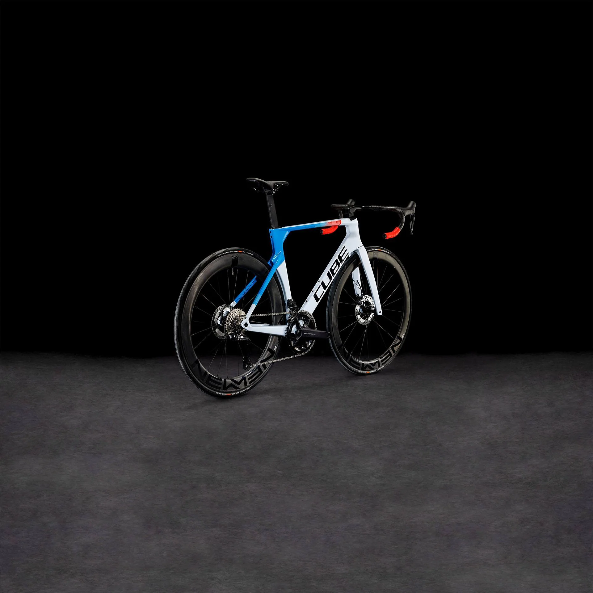 CUBE LITENING AERO C:68X RACE TEAMLINE - Image 8