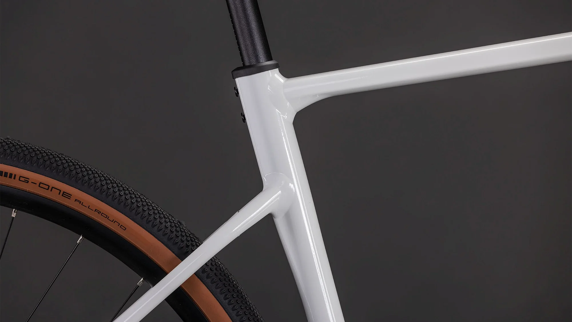 CUBE NUROAD EX COTTON/GREY - Image 5
