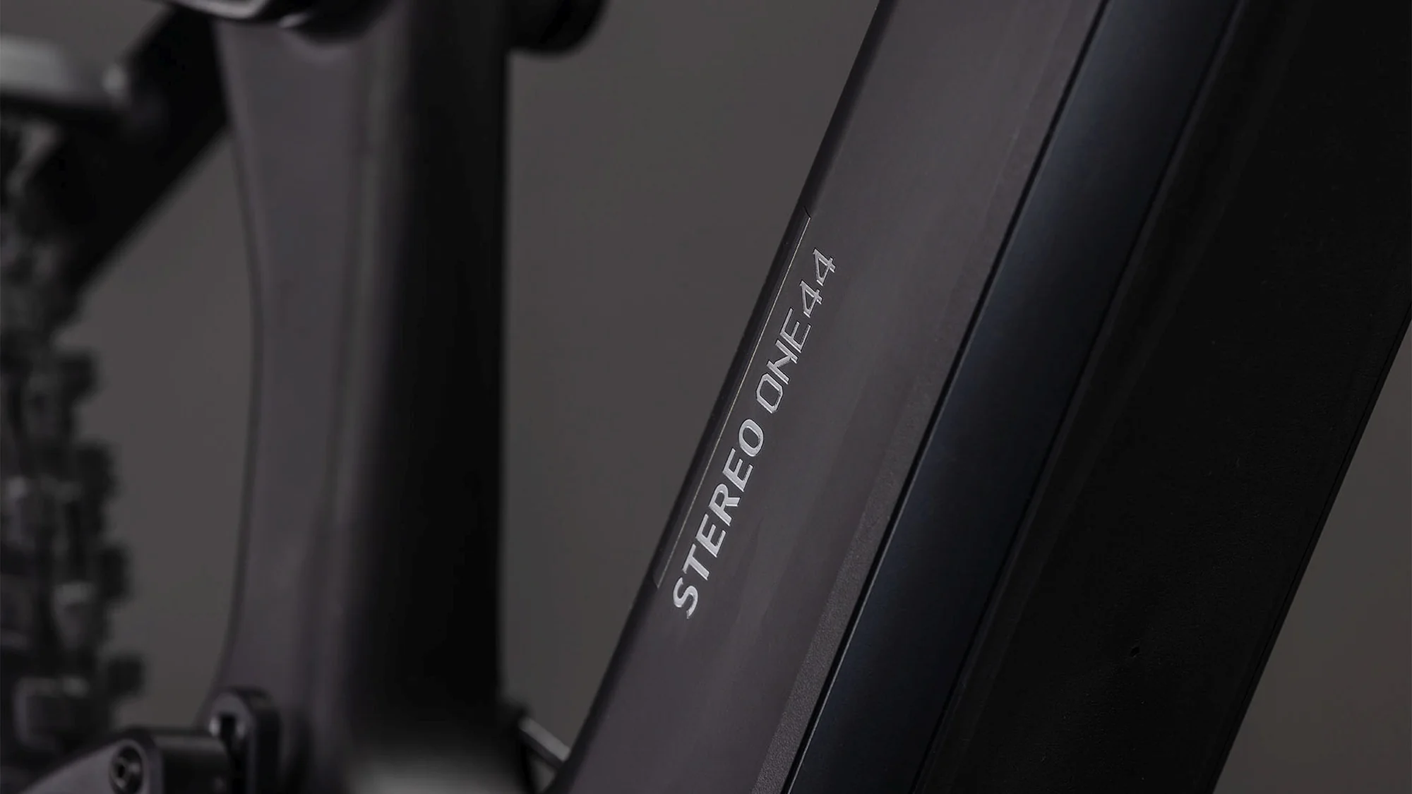 CUBE STEREO HYBRID ONE44 HPC RACE 800 BLACKLINE - Image 5