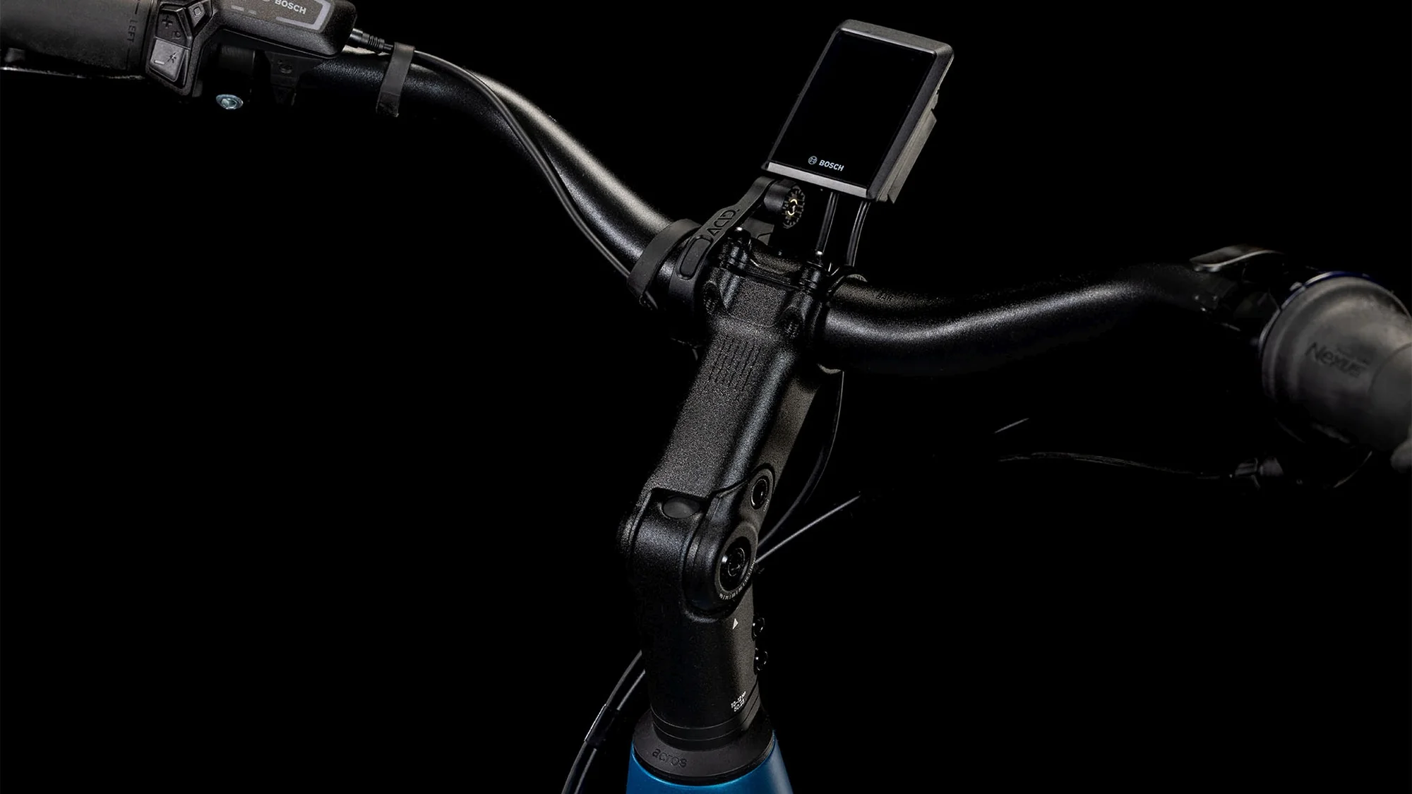 CUBE SUPREME HYBRID DELUXE ONE 625 ELECTRICBLUE/BLACK - Image 3