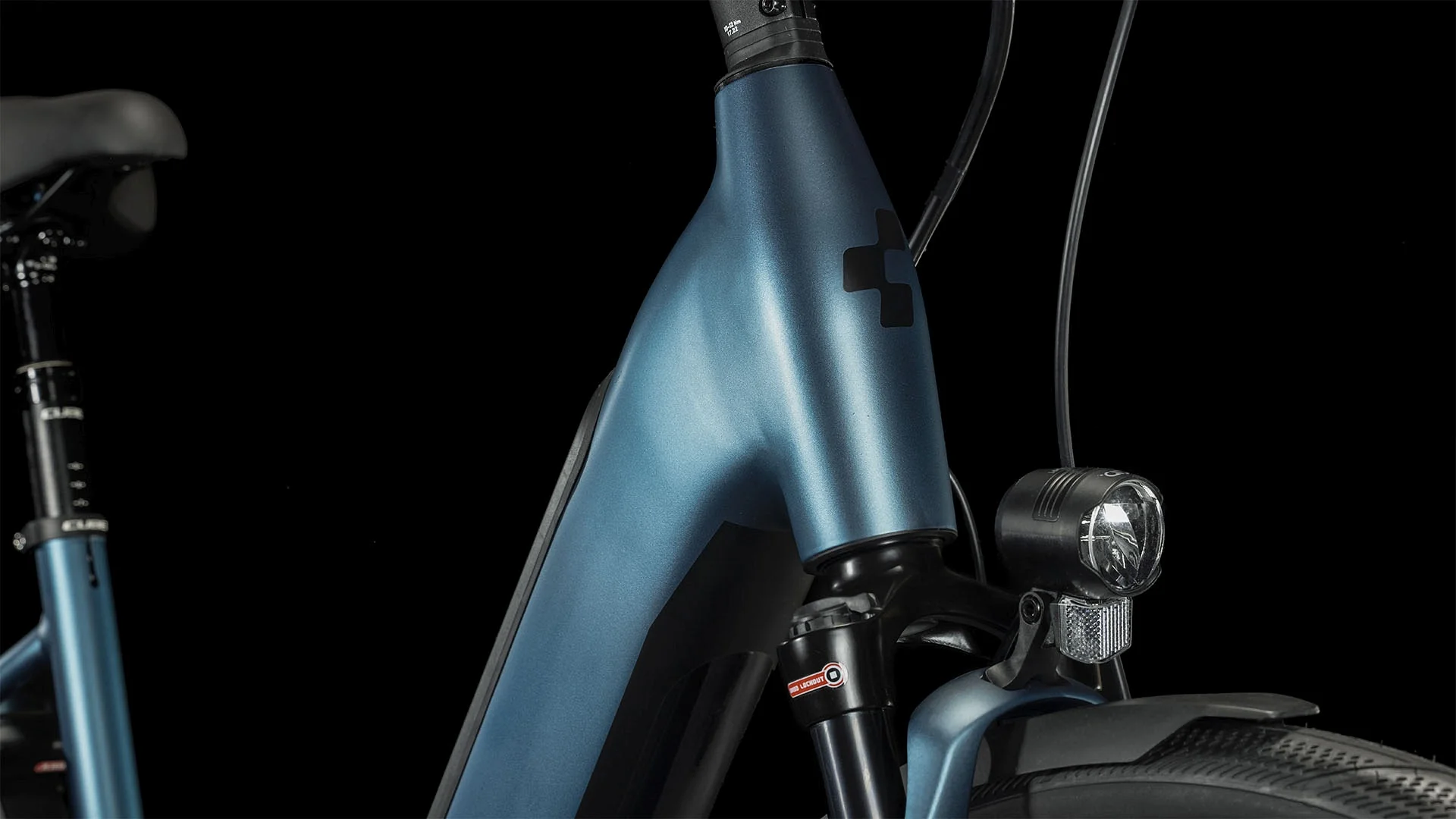 CUBE SUPREME HYBRID EXC 625 BLUE/BLACK - Image 6