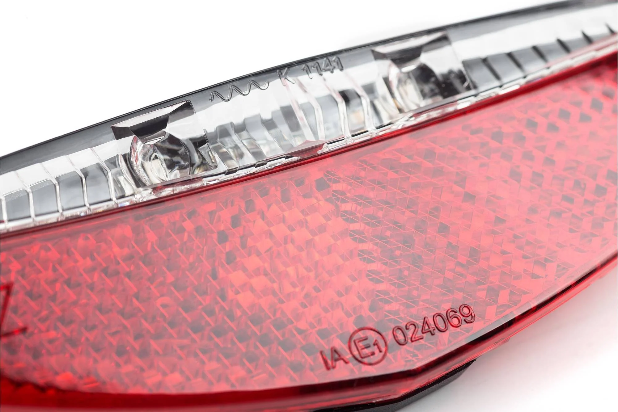 RFR REAR CARRIER LIGHT DYNAMO TOUR BLACK - Image 2